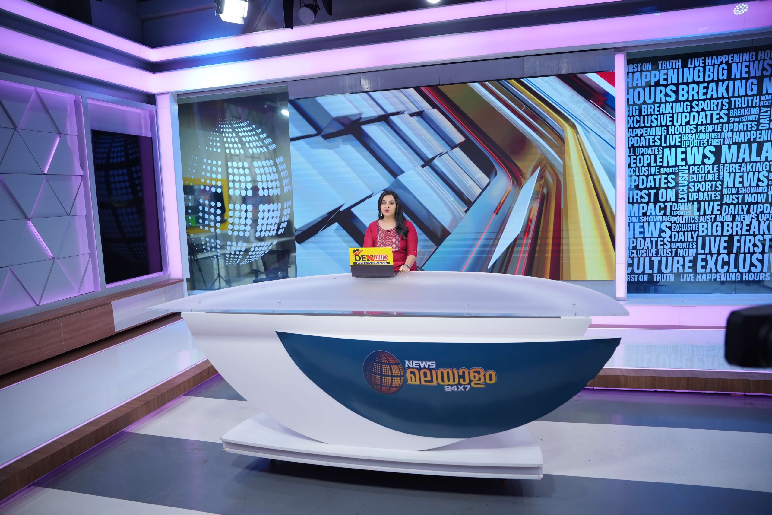 News-Malayalam-studio-scaled-1